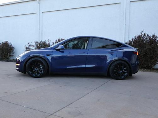 2021 Tesla Model Y Long Range Dual Motor All-Wheel Drive