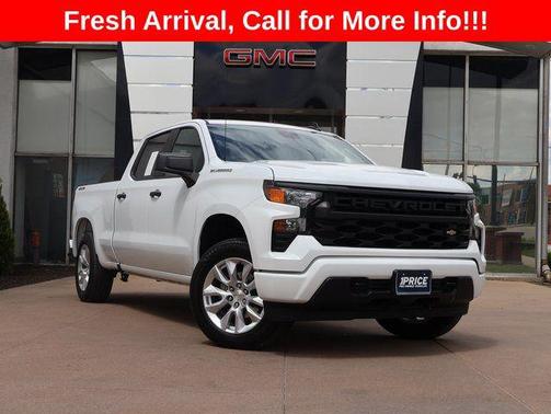 Summit White 2024 Chevrolet Silverado 1500 Custom