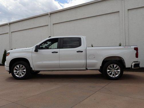 Summit White 2024 Chevrolet Silverado 1500 Custom