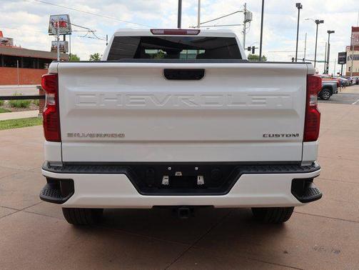 Summit White 2024 Chevrolet Silverado 1500 Custom