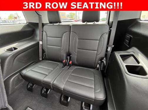 Volcanic Red Tintcoat 2023 GMC Acadia FWD SLT