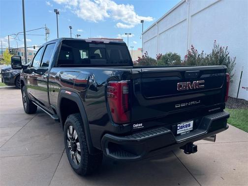 2025 GMC Sierra 2500 Denali