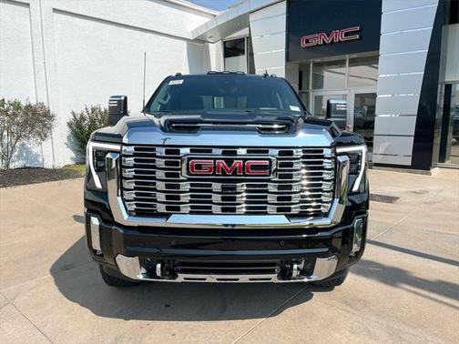 2025 GMC Sierra 2500 Denali