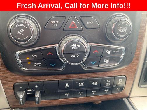 Delmonico Red Pearlcoat 2018 RAM 3500 Laramie Crew Cab 4x4 6'4' Box