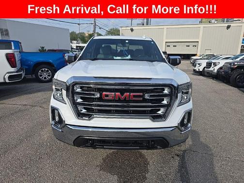 Summit White 2021 GMC Sierra 1500 SLT