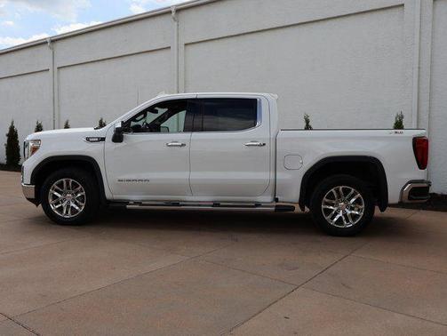 Summit White 2021 GMC Sierra 1500 SLT