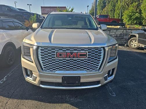 Pearl Beige Metallic 2023 GMC Yukon Denali