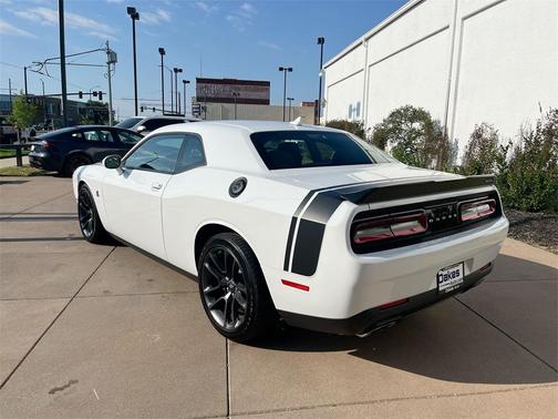 2022 Dodge Challenger R/T Scat Pack