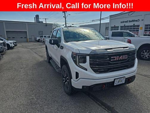 2023 GMC Sierra 1500 AT4
