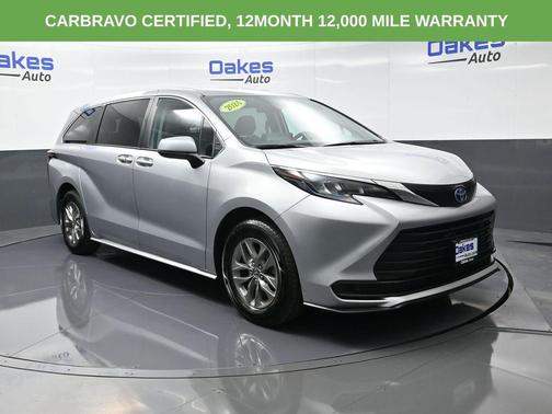 Celestial Silver Metallic 2024 Toyota Sienna LE