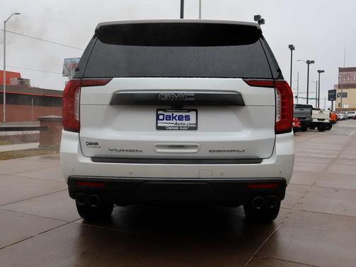 2024 GMC Yukon Denali Ultimate
