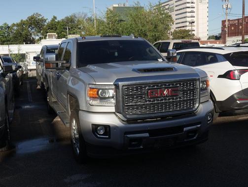 Quicksilver Metallic 2018 GMC Sierra 2500 Denali