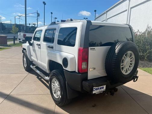 2008 Hummer H3 Base