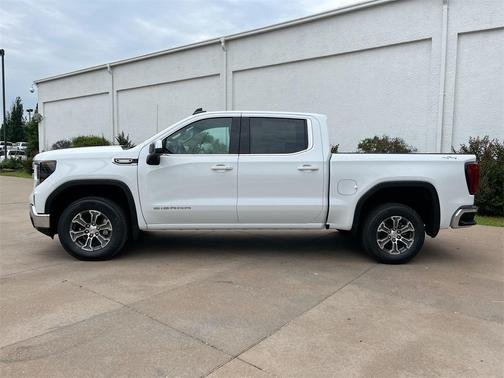 2025 GMC Sierra 1500 SLE