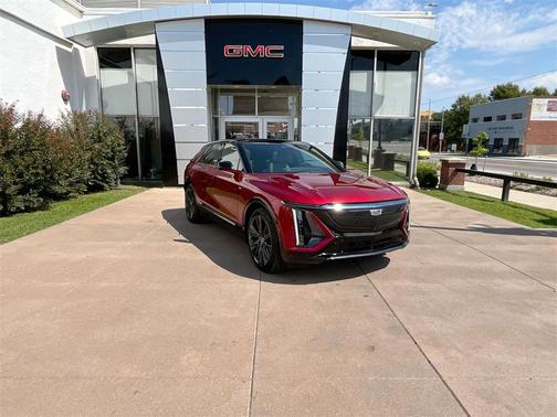 2024 Cadillac LYRIQ Sport