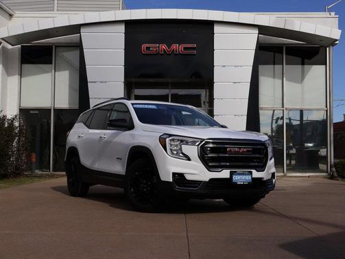 2022 GMC Terrain AWD AT4