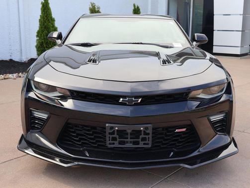 Black 2017 Chevrolet Camaro 2SS