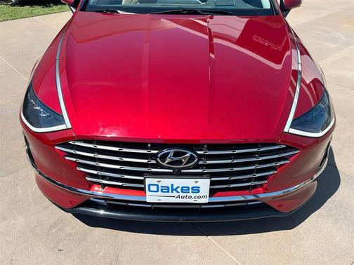 2023 Hyundai SONATA Hybrid Limited