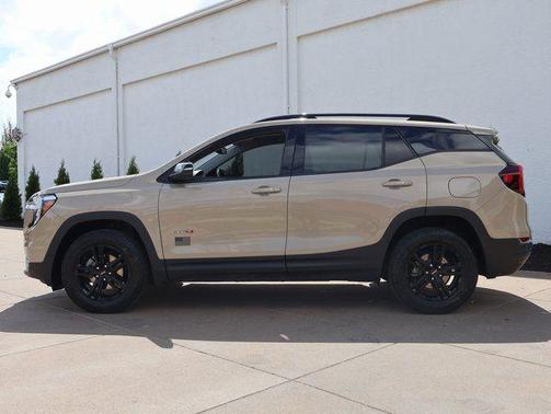 Desert Sand Metallic 2022 GMC Terrain AWD AT4