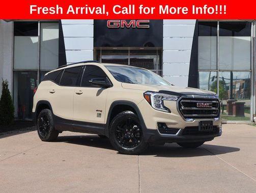 Desert Sand Metallic 2022 GMC Terrain AWD AT4
