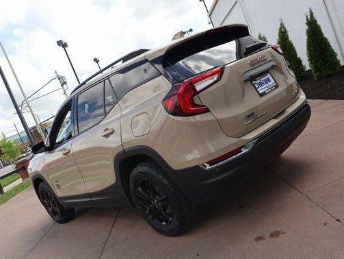 Desert Sand Metallic 2022 GMC Terrain AWD AT4