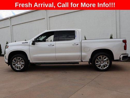 Iridescent Pearl Tricoat 2019 Chevrolet Silverado 1500 High Country