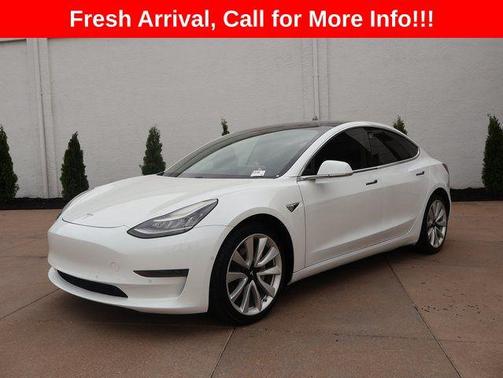 Pearl White Multi-Coat 2020 Tesla Model 3 Standard Range Plus