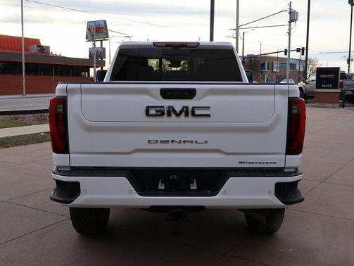 2026 GMC Sierra 2500 Denali Ultimate