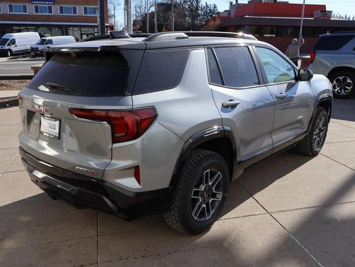 2026 GMC Terrain AWD AT4