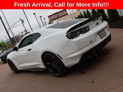 Summit White 2023 Chevrolet Camaro 2SS