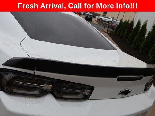 Summit White 2023 Chevrolet Camaro 2SS