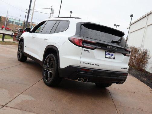 2026 GMC Acadia Elevation AWD