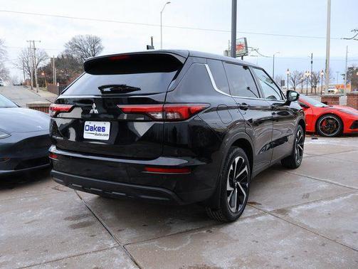 2022 Mitsubishi Outlander ES 2.5 S-AWC