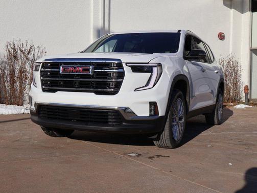 2026 GMC Acadia Elevation FWD