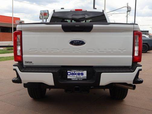 OXFORD WHITE 2026 Ford F-350 XL