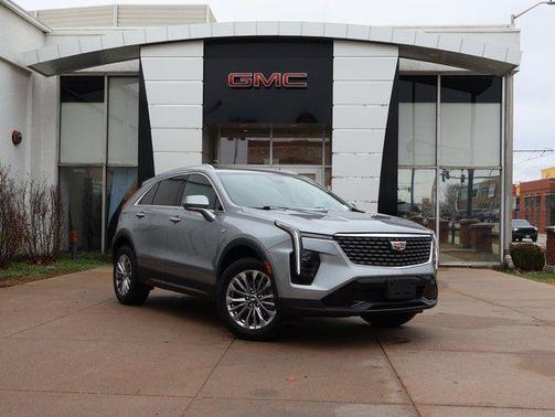 2025 Cadillac XT4 Premium Luxury