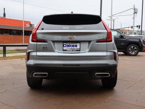 2025 Cadillac XT4 Premium Luxury