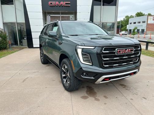 2025 GMC Yukon 4WD AT4