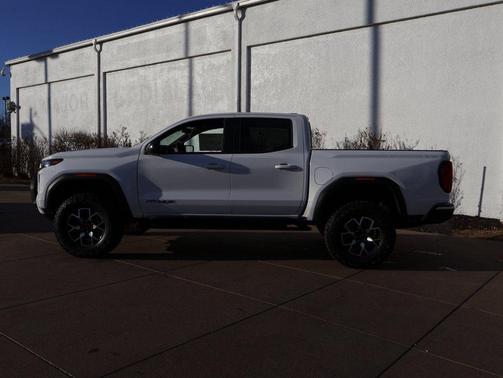 2026 GMC Canyon AT4X