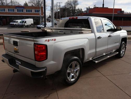 2016 Chevrolet Silverado 1500 Custom