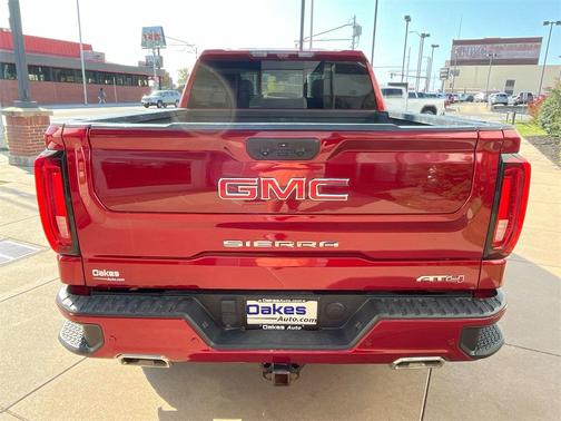 2022 GMC Sierra 1500 AT4