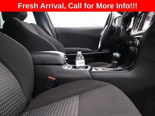 Pitch Black Clearcoat 2023 Dodge Charger SXT