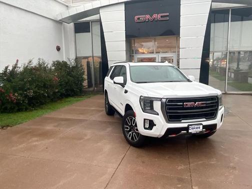 2022 GMC Yukon 4WD AT4