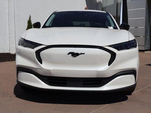 STAR WHITE MET TRI-COAT 2025 Ford Mustang Mach-E Premium