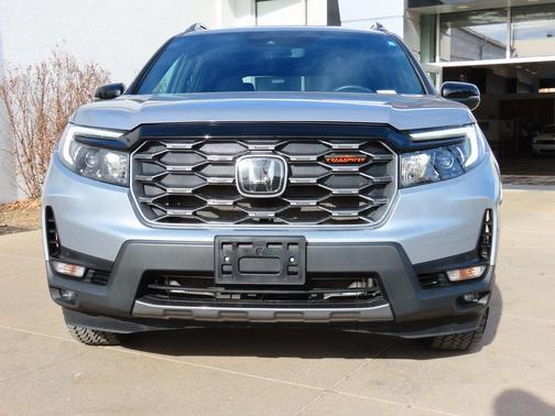 2024 Honda Passport AWD TrailSport
