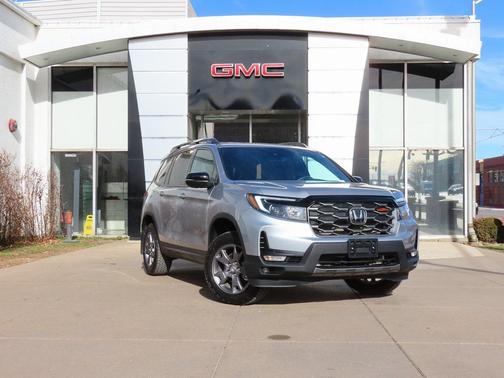 2024 Honda Passport AWD TrailSport