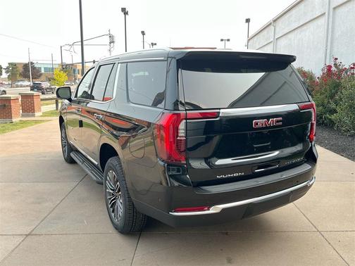 2025 GMC Yukon 2WD Elevation