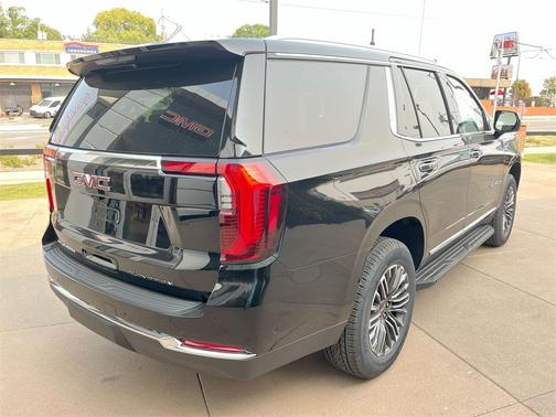 2025 GMC Yukon 2WD Elevation