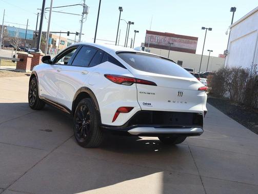 2025 Buick Envista Sport Touring FWD