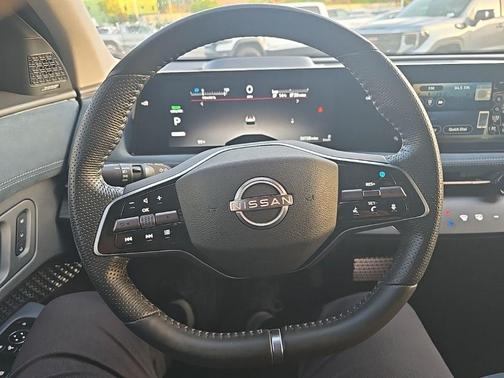 Boulder Gray Pearl/Black Diamond Pearl 2023 Nissan ARIYA PLATINUM+